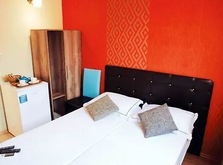 Otel Podimass